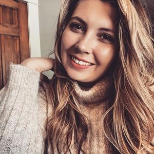 Meet your Posher, Hayley